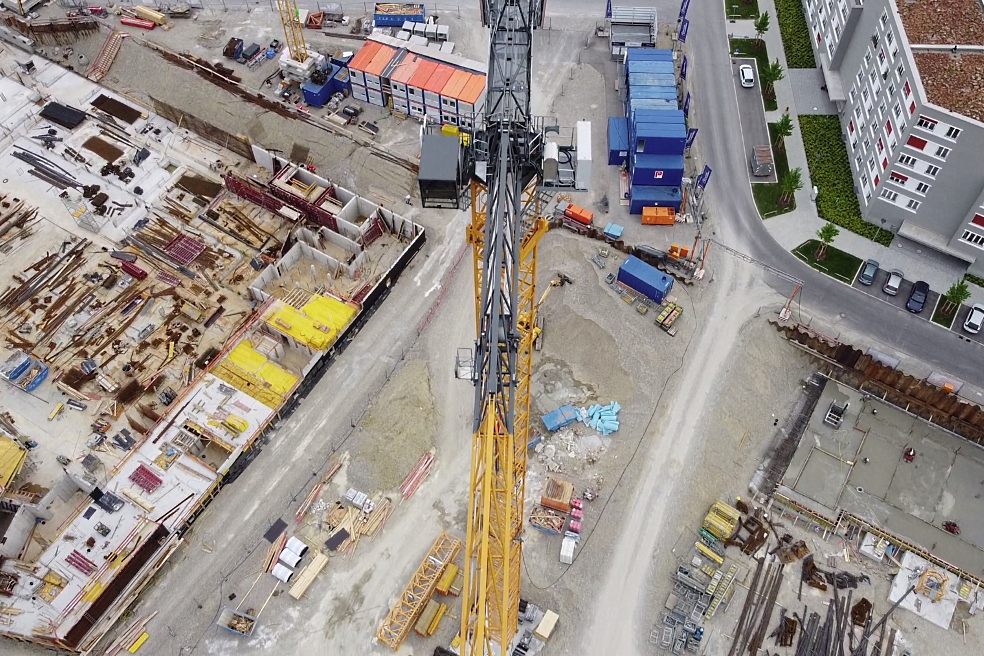 Banks are taking serious steps to mitigate the risks of financing commercial property construction Banks are taking serious steps to mitigate the risks of financing commercial property construction